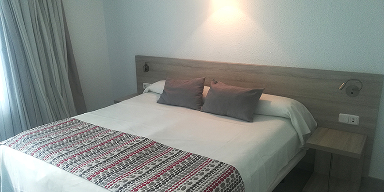Bonito apartamento dos dormitorios como nuevo en Siesta-1, Puerto Alcudia, Mallorca
