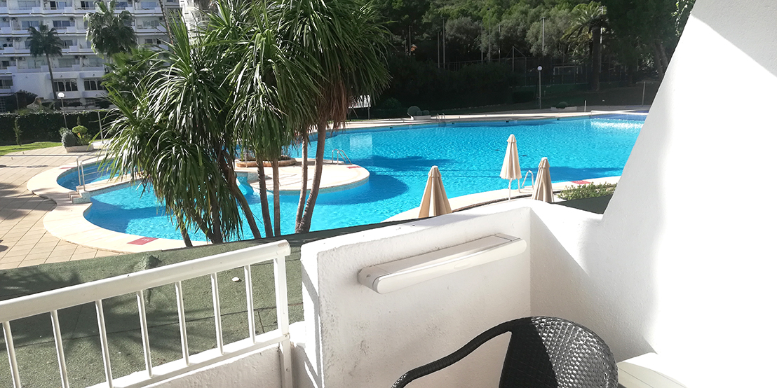 Estudio renovado con vistas piscina  en Siesta-1, Puerto Alcudia